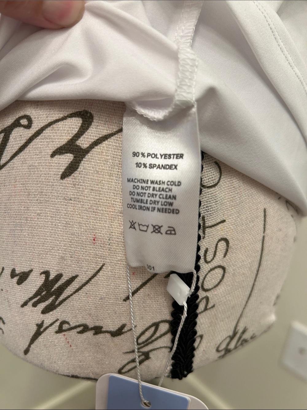 Cegolfs White Short-Sleeve Zip-Front Performance Top - Picture 4 of 7